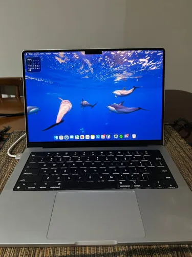 MACBOOK M4 PRO