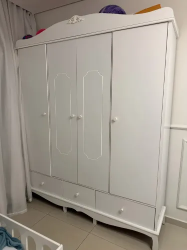 Guarda roupa infantil