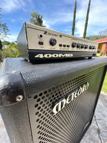 Amplificador de baixo