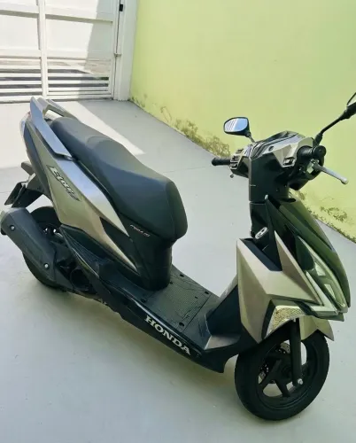 Vendo Moto Elite 125