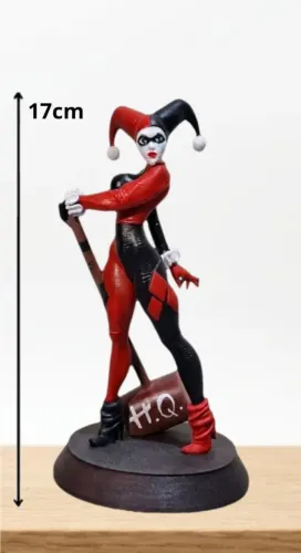 Action Figure Arlequina (Harley Quinn) Esquadrão Suicida 15,5cm - Colecionável