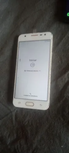 Celular j5