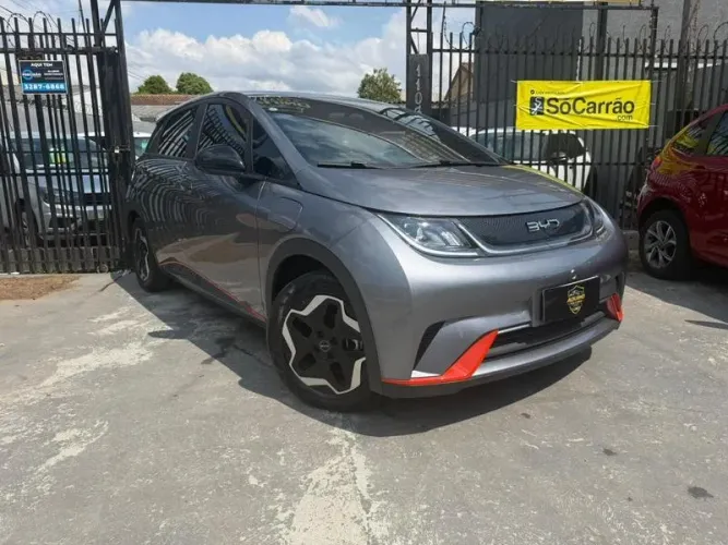 BYD Dolphin EV (Elétrico) 2026
