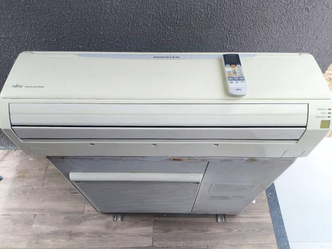 Ar condicionado Fujitsu inverter 27.000 BTUs