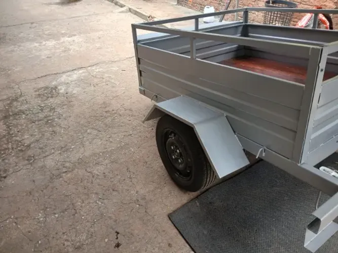 carretinha reboque 1,50 x 1,30 