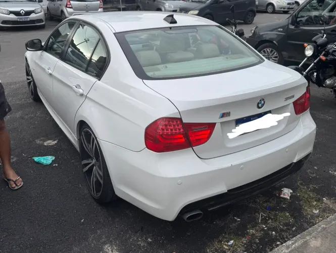 BMW 318I A 2.0 16V 136cv 5P 2012