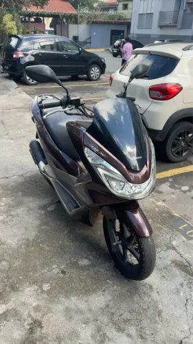 PCX DLX ANO 2018