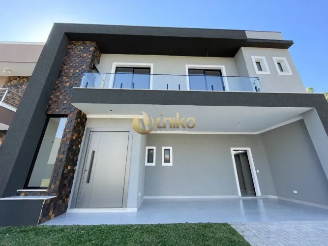 Casa de condomínio para venda possui 198 metros quadrados com 3 quartos em Umbará - Curiti