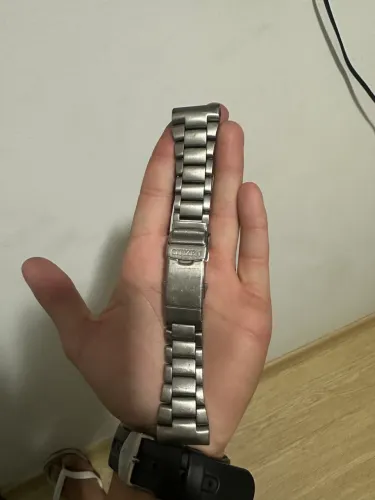 Citizen pulseira meia lua 