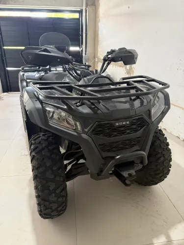 Quadriciclo TERROX 400 L 2026 