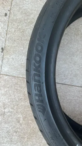 Vendo 4 pneus 225/35r19