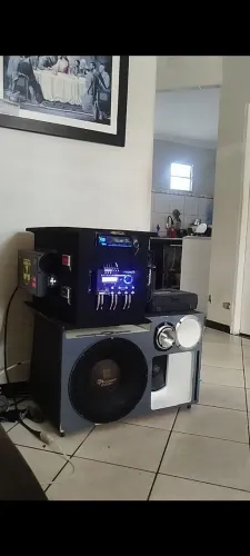 Som Automotivo. FAÇO TROCA EM MOTO!!