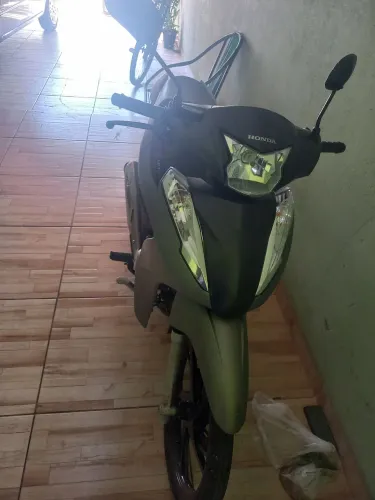 ronda biz 2023 com 15000 km rodado