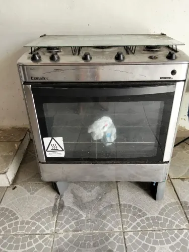 Vendo fogão para reutilização de peças