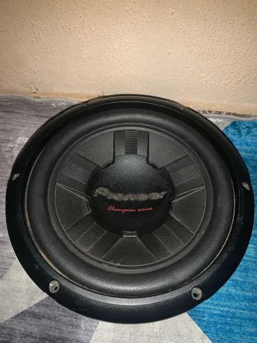 subwoofer TS-W261S4 de 10 polegadas