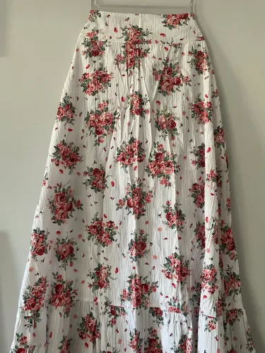 Saia Longa Floral Branca Tamanho 38
