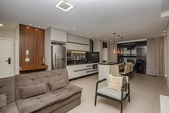 Apartamento à venda na Praia Brava em Itajaí