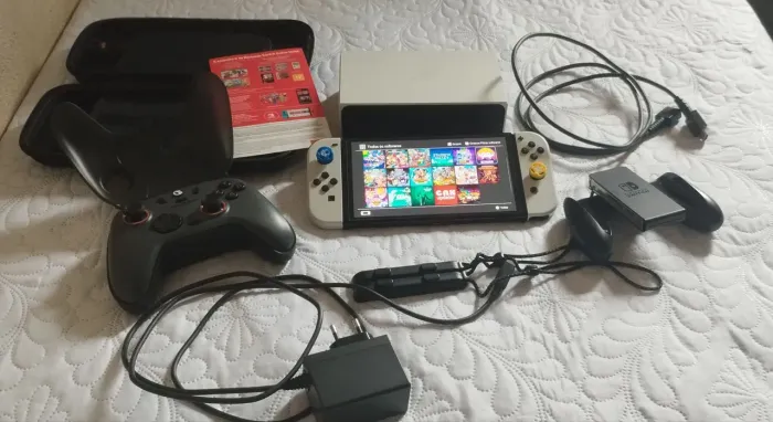 Nintendo switch OLED desbloqueado lr games