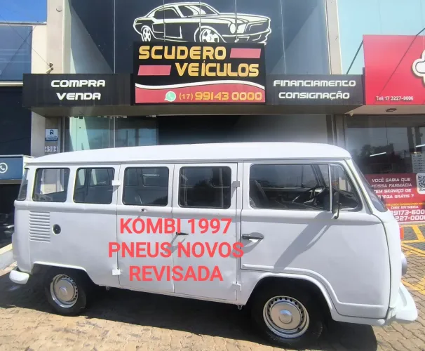 Volkswagen Kombi Standard/ Luxo/ Serie Prata 1996