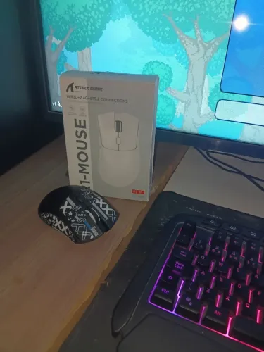Vende-se Mouse attack shark r1 excelente mouse para trabalhar jogar 