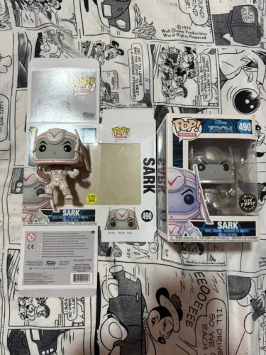 Kit Funko Pop Disney TRON Sark #490 | Comum + Glow Chase | Original