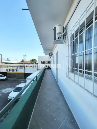 SALA COMERCIAL À VENDA EM PERNAMBUÉS 47 m²; COM VARANDA