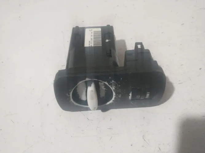 Interruptor farol Audi A3 2002.apemas desgaste 