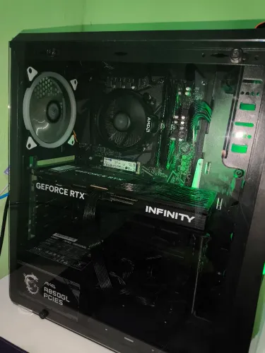 VENDO PC GAMER RTX 5060 TRIPE FAN