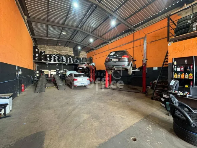 Galpão à venda, 300 m² por R$ 1.200.000,00 - Setor Sul - Anápolis/GO