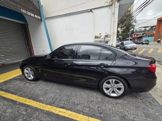BMW 320I A Modern/sport TB 2.0/a.flex 16V 4P 2018