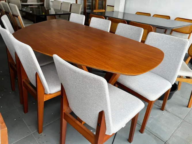 Mesa orgânica madeira
