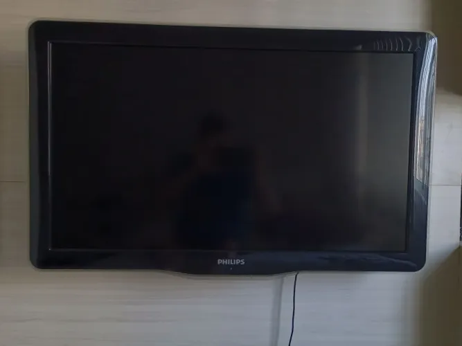 **quebrada** tv Philips 32pfl6615/78D
