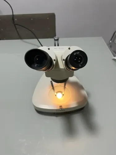 Lupa Estereoscópica Bivolt Manual