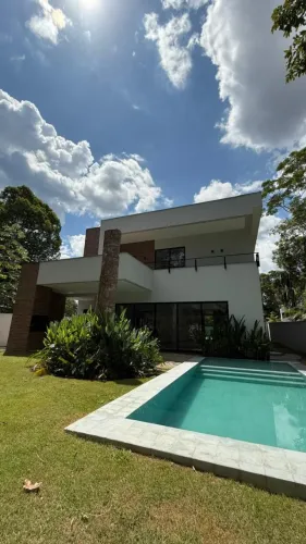 Condomínio Alphaville 1 - Área construída 444M² - Ponta Negra