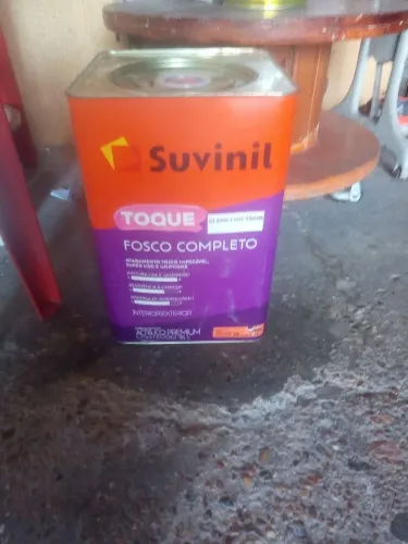 Tinta Suvinil vermelho amor