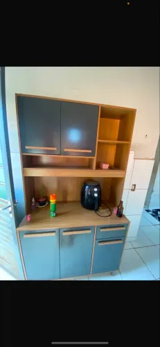 Vende se armário
