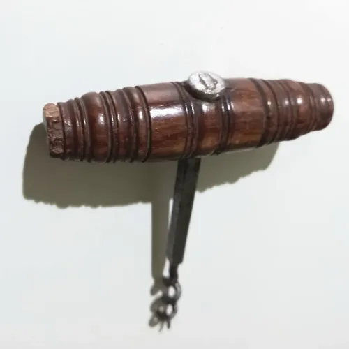Saca rolha antigo