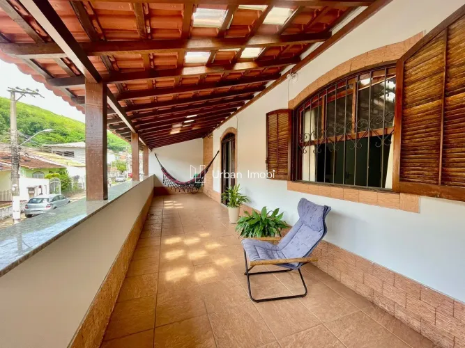 Casa à venda no bairro Morada da Granja, em Barra Mansa.