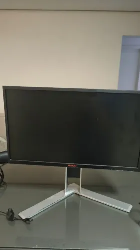 AOC AGON AG251FZ2 240Hz - Tela Trincada - Para Peças