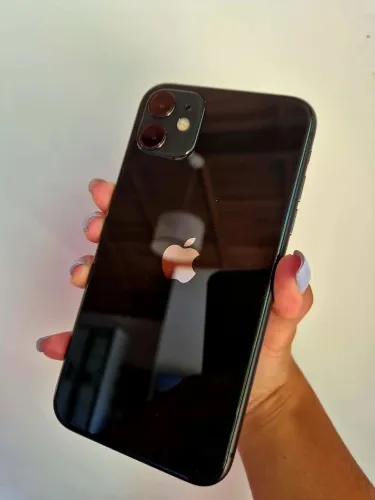 Iphone 11 / 64g / original / único dono. 