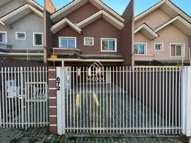 Sobrado Tríplex para Venda | 4 Quartos | 170 m² | Vila Estrela