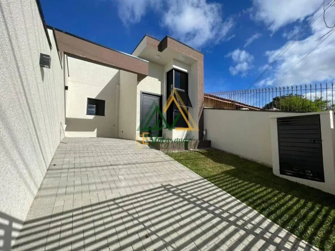 Casa à venda no bairro Afonso Pena em São José dos Pinhais/PR