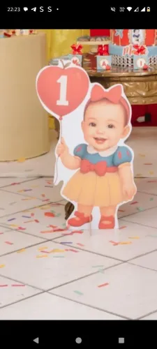 DISPLAY DE CHÃO BRANCA DE NEVE 1 ANO 