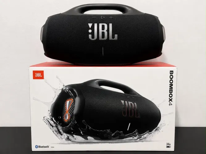 Boombox 4 nova