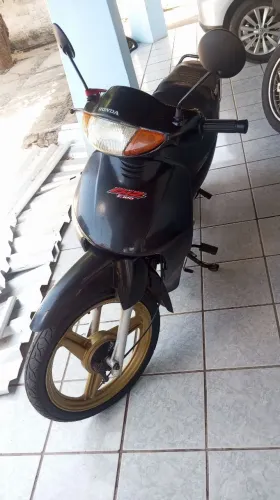Biz 100 partida e pedal em dias