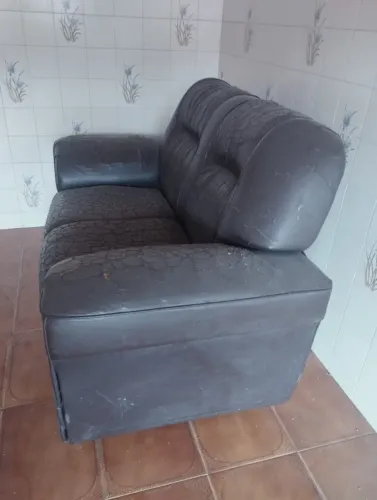 2 sofás por apenas 120,00