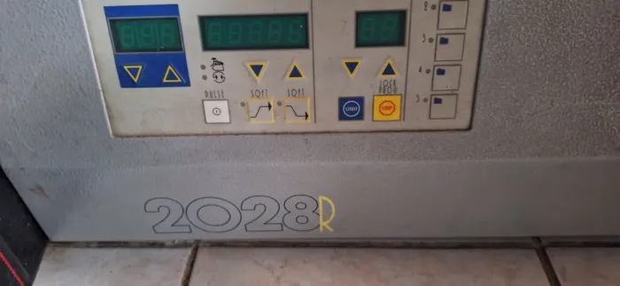 CENTRIFUGA NAPCO 2028R. NOVA