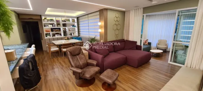 Apartamento de 3 Suítes em um dos Condomínios Mais Charmosos da Ilha - Linda Koerich