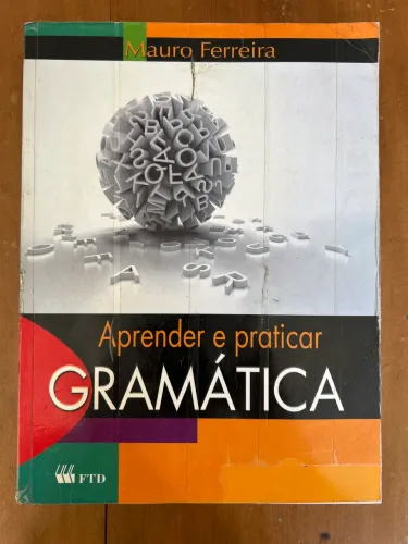 Livro de Gramática Aprender e Praticar