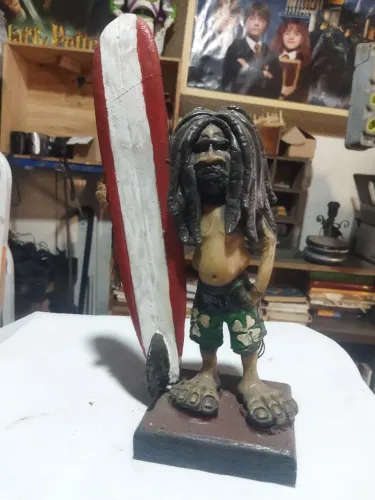Estatueta Bob Marley em resima